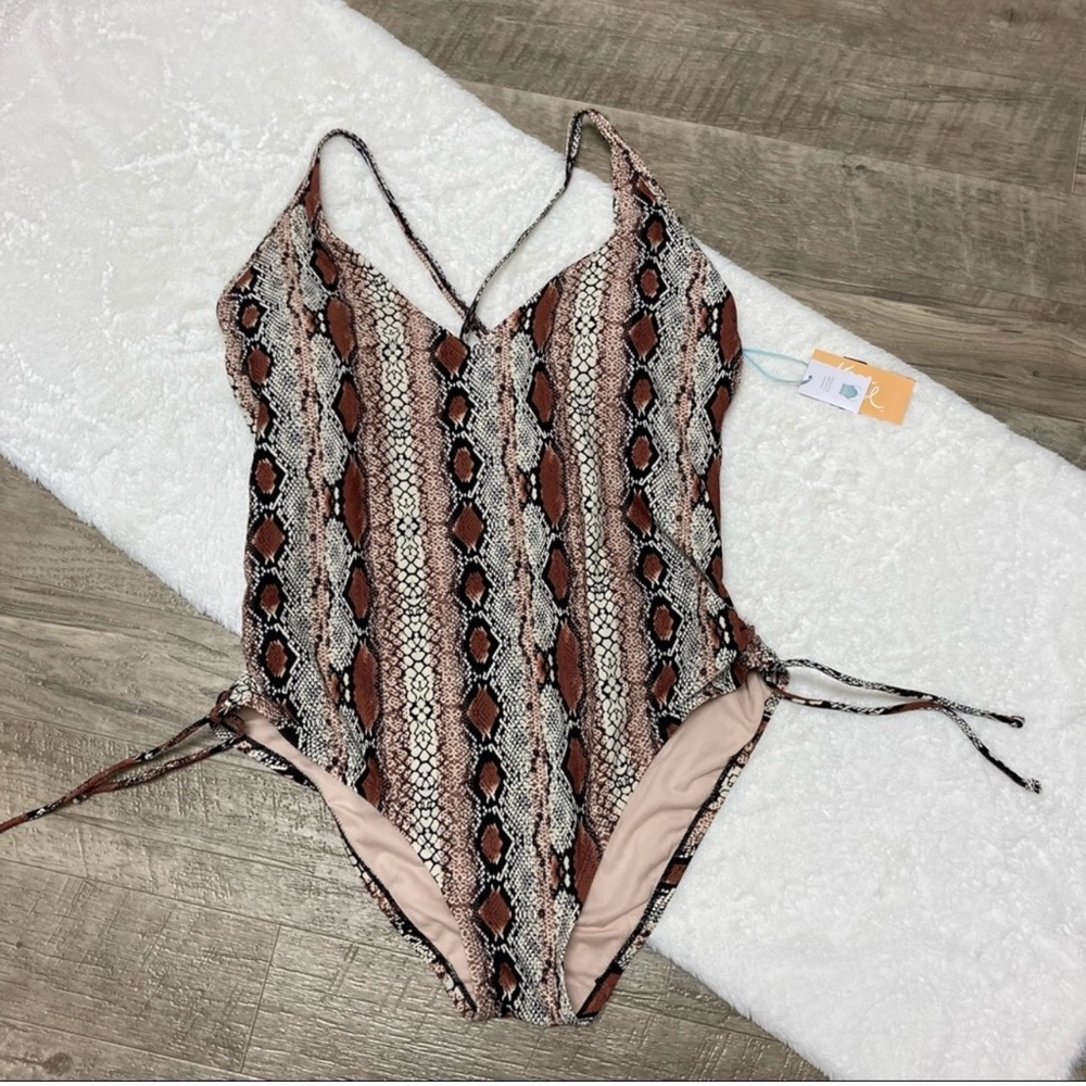 NWT Kona Sol one piece swimsuit snake print XL